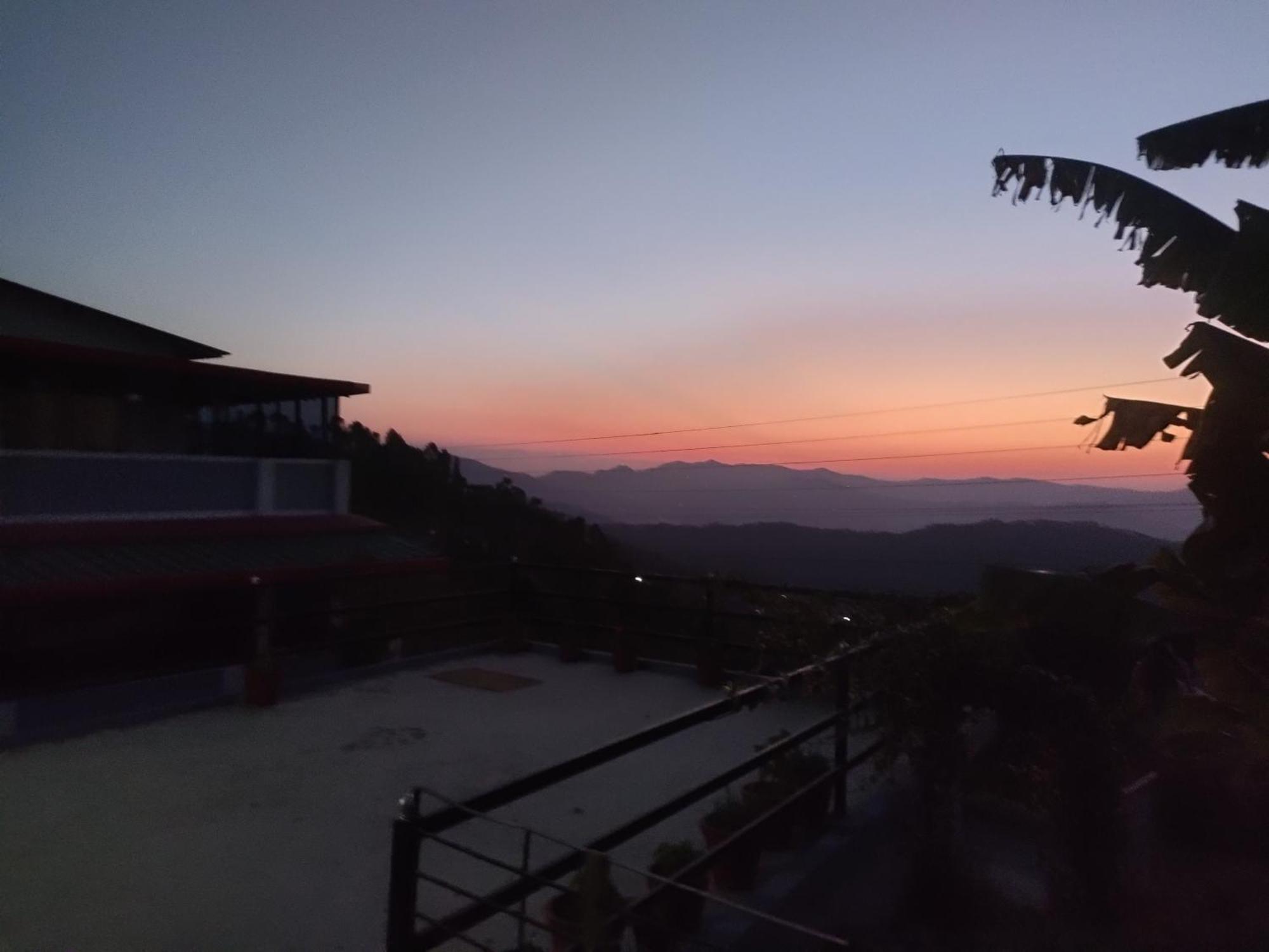 The Heavens Apartment อัลโมรา ภายนอก รูปภาพ